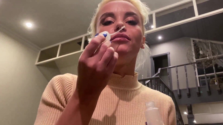 LeoCasanova: Blowjob sudut pandangan pertama Ukraina kurus Ukraina Blowjob Dengan Cakap...