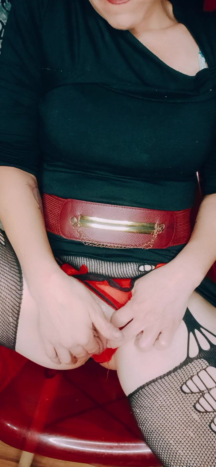 Mysticbabe: Stropeste. Oare se aprind