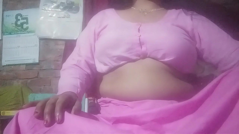 nadiya2026: Desi Indian Horny MILF Step Mom