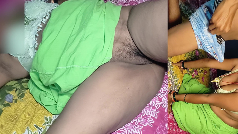 Desi anal: Meri sexy saari của saree mein phool gad mari desi...