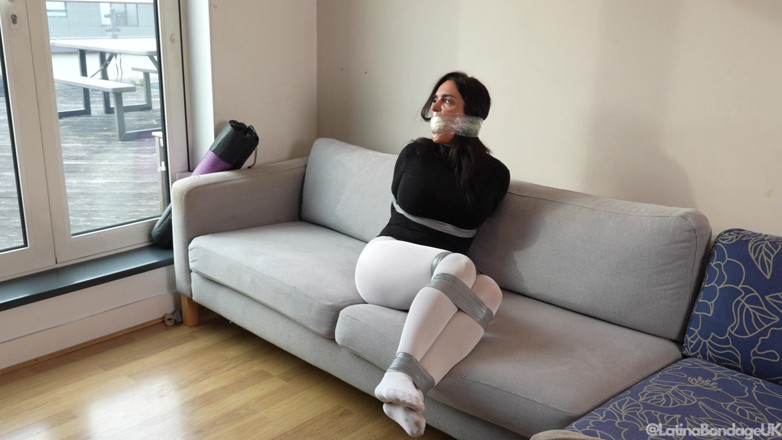 Latina Fetish: ¡El castigo de latina fue grabado apretado, amordazado con sus...