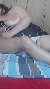 Мінет У Шлюбному Ліжку Незнайомця