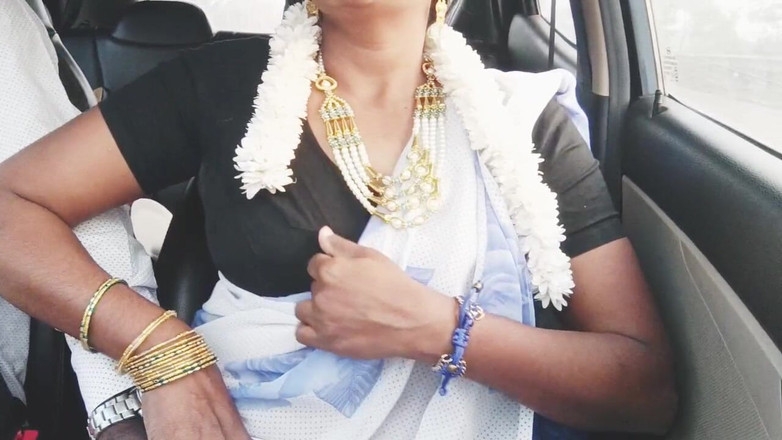 Telugu honey lips: E -2, celé video, sex v autě, telugské špinavé řeči, indická krásná sexy...