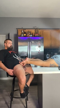 Oil Latina Feet dan Cumshot