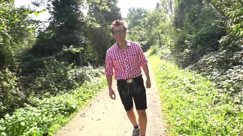 Best Amateur Sex: Тинки обожают это большие и глубоко в их мокрые киски и фильм с камшотом