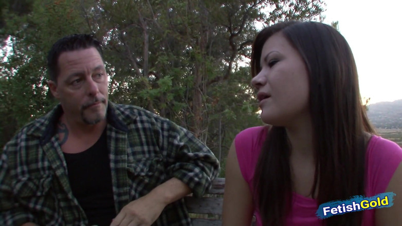 Family Role Play: Stepfather teaches his young stepdaughter how to please a guy