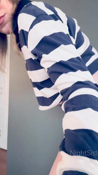 Jasnoniebieski rumieniec uwodzicielski Femboy Tyłek