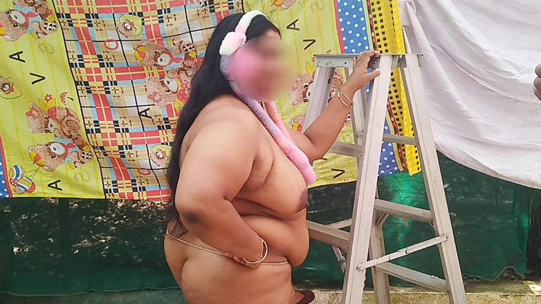 Anne Ipe: Ragazza indiana che va nuda bts, diverse angolazioni, mostrando il...