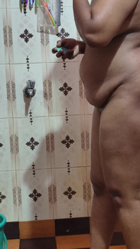 Indian Mallu Girl Bathing and She Need More Tight Fucking