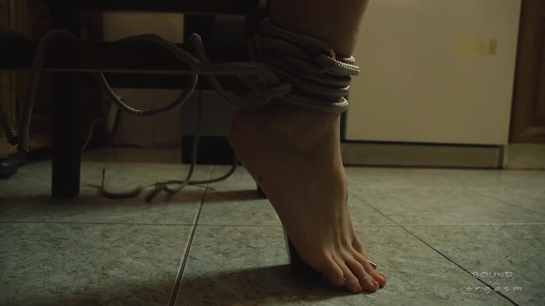 Bound to Orgasm: Spasmi