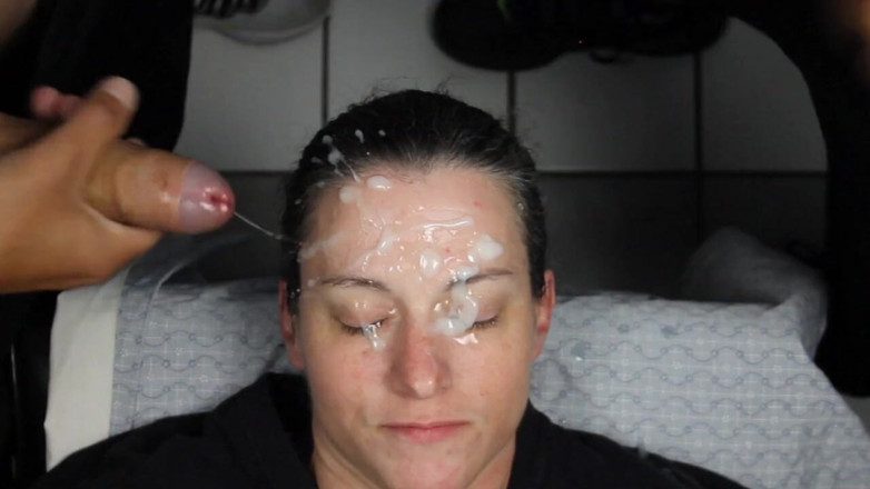 Dirty Dees: Dirty Dees Loves Facials