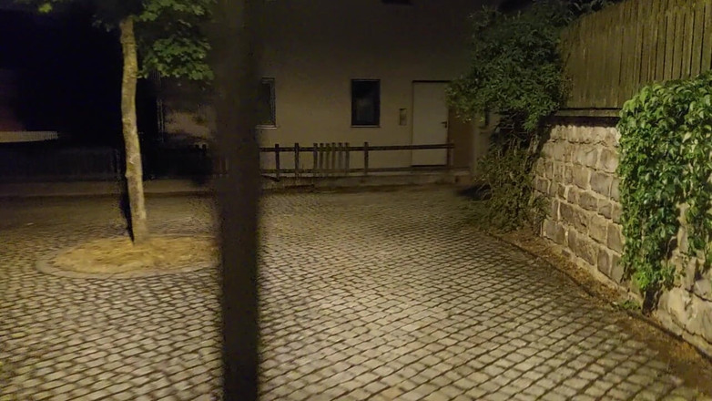 sweetfeet29: Minyak Di Kejiranan Bogel Sebenar