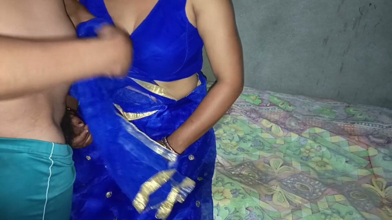 Savita5343: I Wear a First Time Saree and My Stepbrother Fucked...