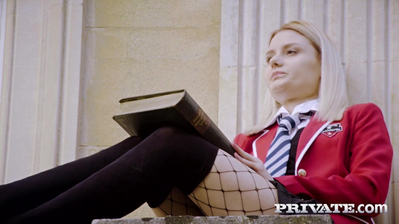 Private.com: Com tesão universitária Natalia Starr em uma foda hardcore com...