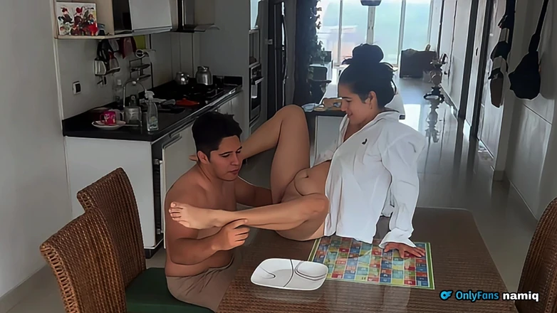 Roxxan: When You Cook with Love There Is Sex and Fucking