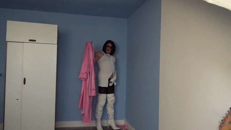 Leather Kirsten: Pembe ve Beyaz Deri