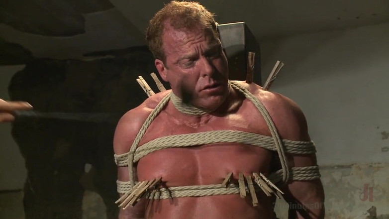 30 Minutes of Torment: Membawa Balik Beberapa Kegemaran Kami!: Kesakitan Derek yang Boleh Diarahkan