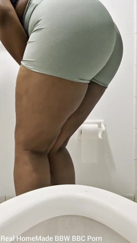 Need a Pee so Bad Holding as Lon as I Can