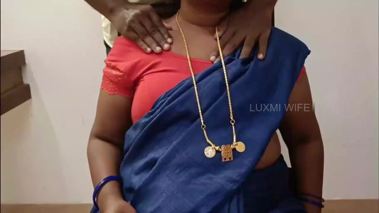 Luxmi Wife: Mengongkek Makcik Sendiri Dalam Saree Athai / Bua - Sarikata