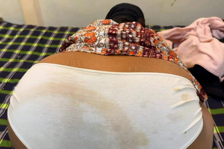 Huge Booty Arabian Hot Aunty Live Show! (Aria Mia)