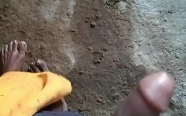 Tudu: गांव में चुदते हुए