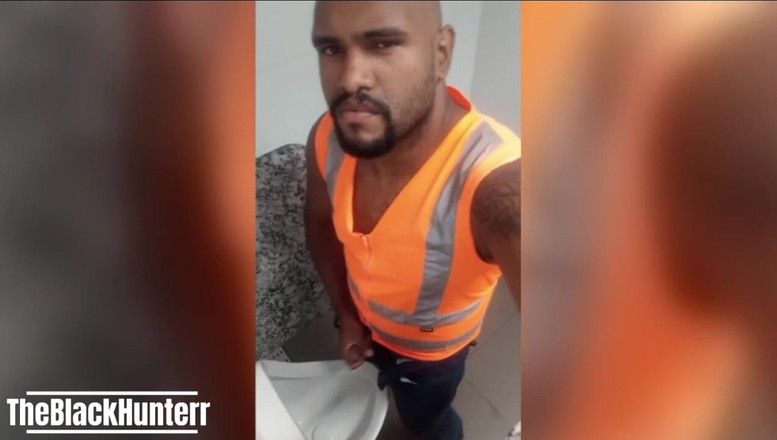 TheBlacKHunterr: 工作厕所