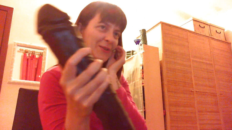 Nicoletta Embassi: 모든 것을 빨아! 노예!