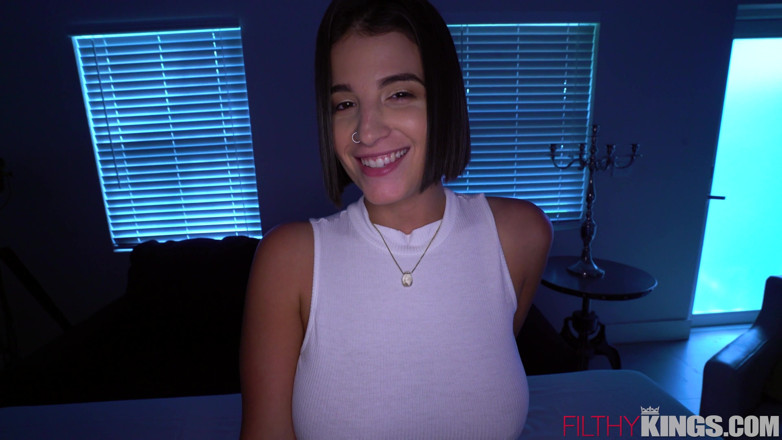 Filthy Kings: La Sirena Gets a Filthy Massage