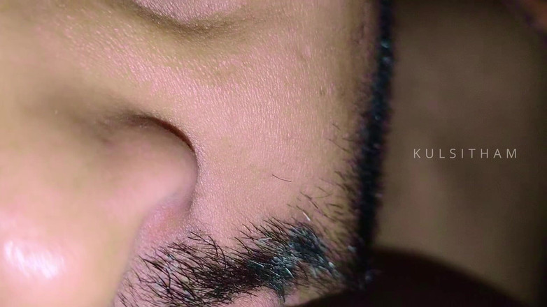 Kulsitham: Futai cu degetul, cel mai recent videoclip cu profesorul Mallu