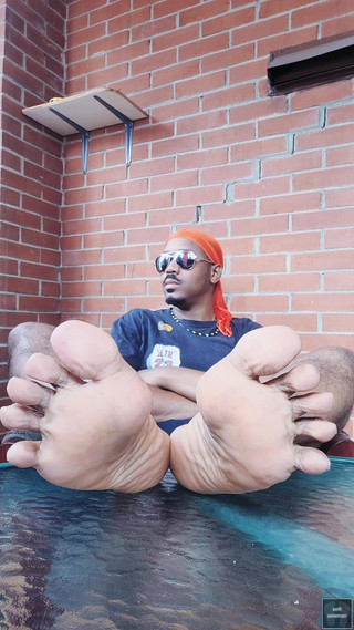 Soft Soleman: Křížové a nepřekřížené podrážky (2025)