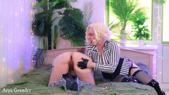 Arya Grander: सेक्सी सुडौल बड़ी गांड वाली मम्मियाँ एक दूसरे के साथ खेल रही हैं, हॉट रफ रोल गीली गुलाबी रसीली चूत में चुदाई खेलती है