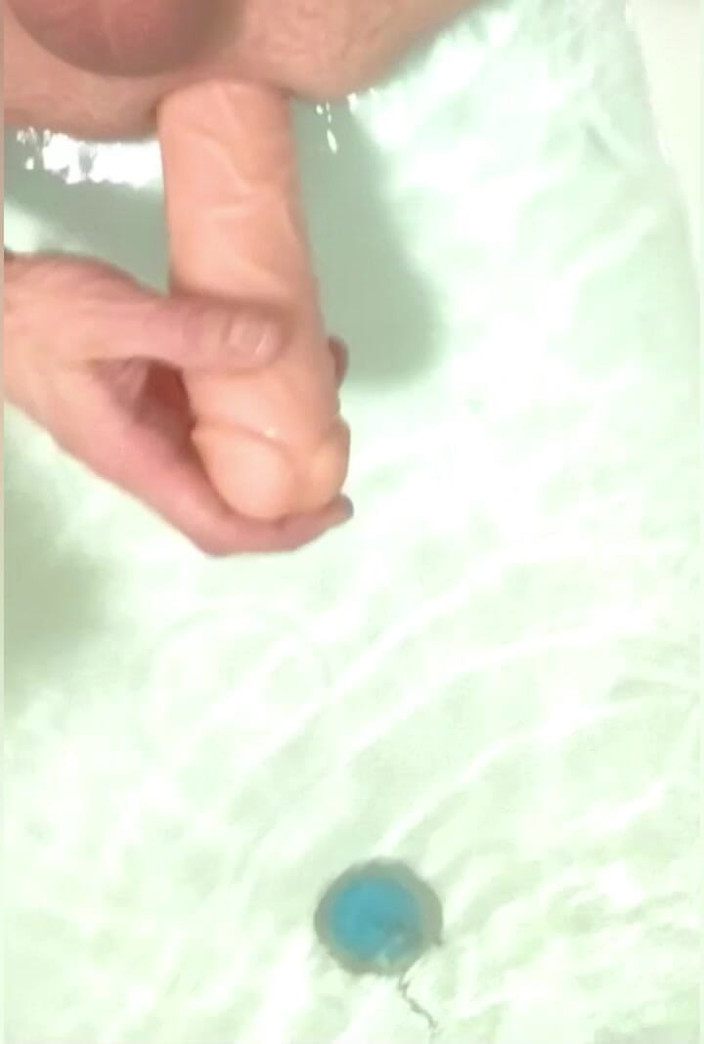 SergeyToys: Mon monstre contre moi. Pénétration la plus profonde.