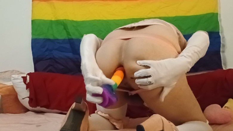 PrincessTheo6: Princesstheo Sissy Chastity Fun Time