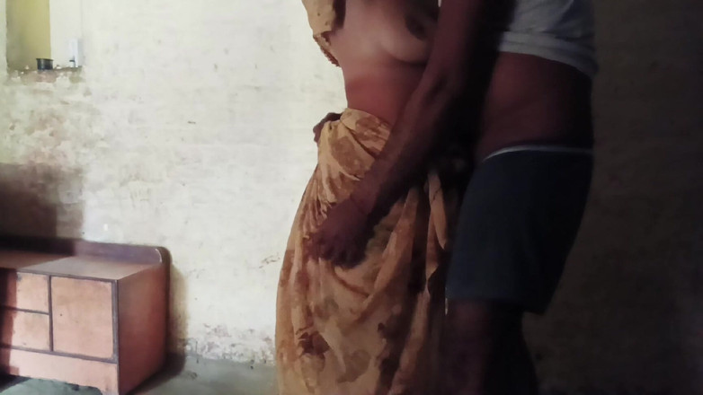 Desi_bhabhi121: ヌードFukingカップルデジビレッジ