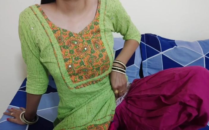 Saara Bhabhi: Hindi Sex Story Roleplay - Indian Desi Stepmother Addicted to Sex