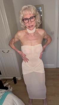 Um novo vestido de noite