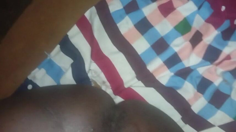 Africatrans: Il Ladyboy Grosso Cazzo Ha Bisogno Di Un Buco.