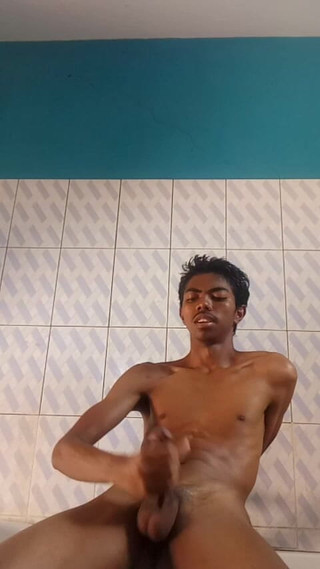 Rent A Gay Productions: Já dělám sexy houkání v koupelně