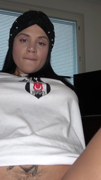 Mes Parents M’ont Dit De Faire Attention À Ma Demi-sœur De 18 Ans