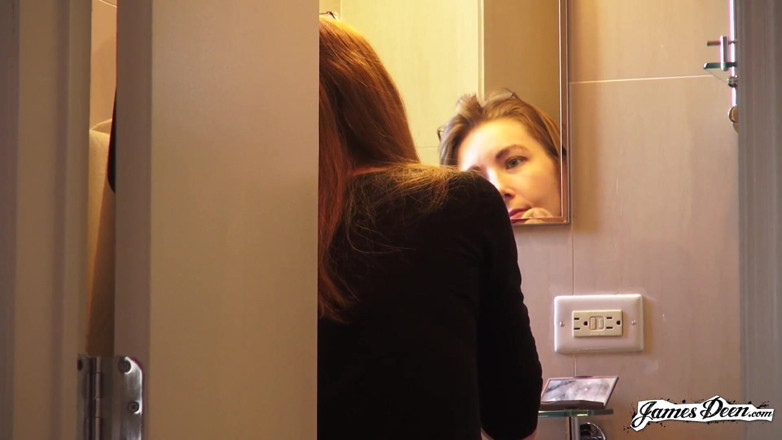 James Deen: Rose Chief sprutas från James Deen