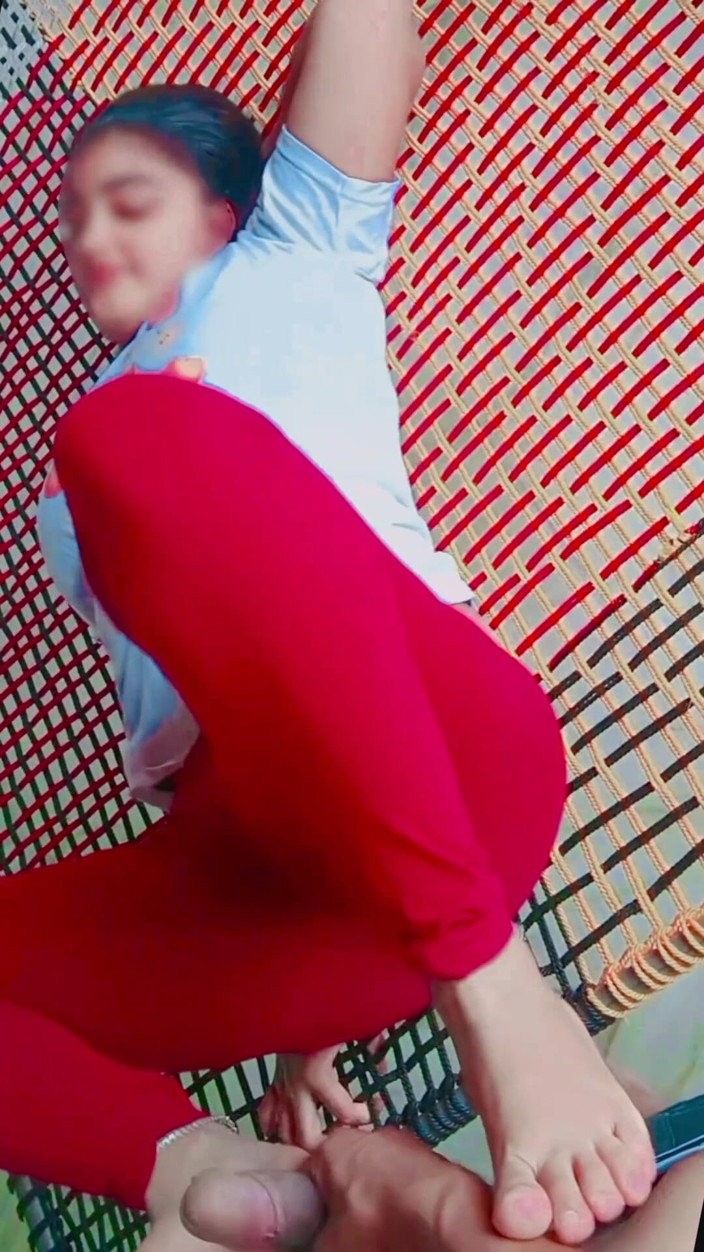 Your_aisha: 집에서 섹스하는 인도 마을 소녀