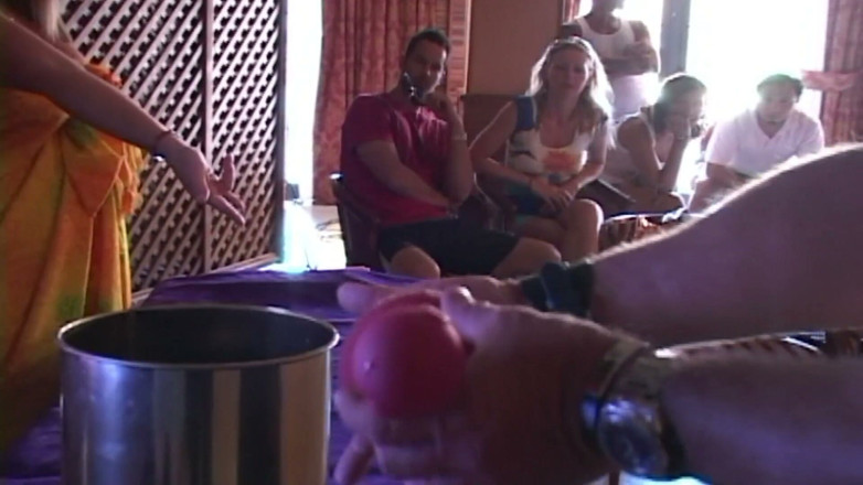Dirty Dating Live: Hoe je haar spuit-volledige hands-on demo kunt helpen
