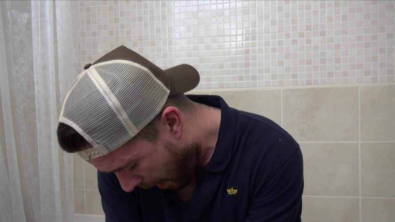UK Sinners: Star del Ray seduces Stepbrother Luke Hotrod in the bathroom