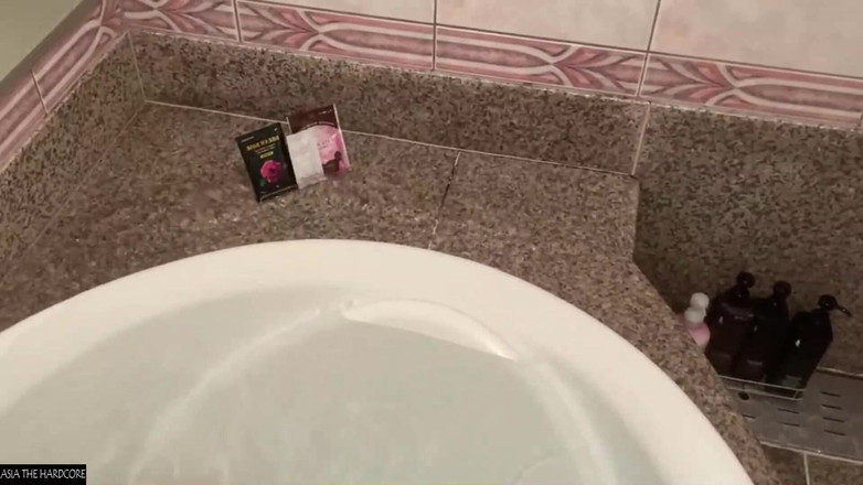 The Sexual Issues: Asijský anděl 25557