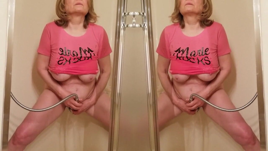 MarieRocks: Horny grandma is 66 and still rockin' the shower