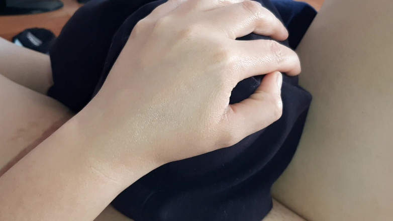 Lesbian-illusion: Moja dziewczyna ssie, całuje, liże moją opuchniętą cipkę i łechtaczkę