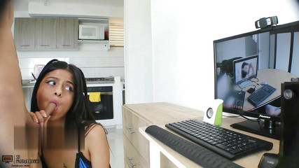 Britany: Nejlepší kompilace kouření - deepthroat - sperma v ústech-Část 1 - Porno ve španělštině