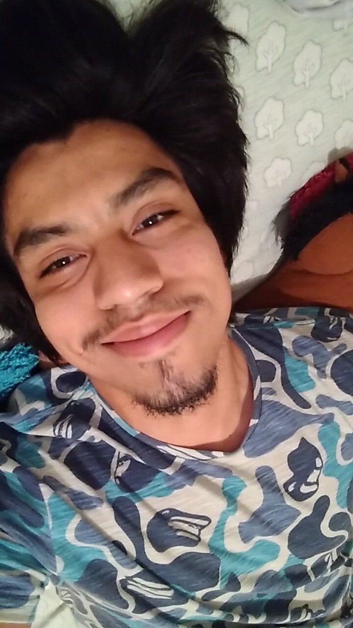 AlexAlejandro13: Sexy kluk v posteli