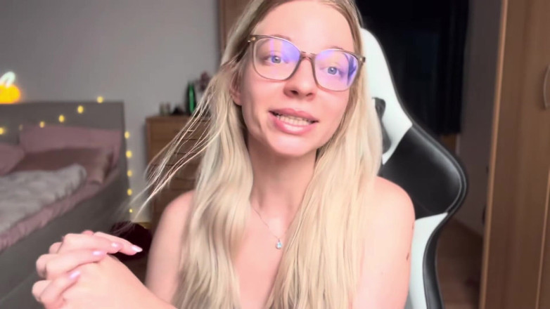 Goddess_Bella_Rae: 2 důvody, proč byste měli zůstat p*** zdarma navždy