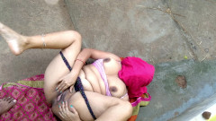 QueenSonali: Pieprzona macocha na podwórku w domu